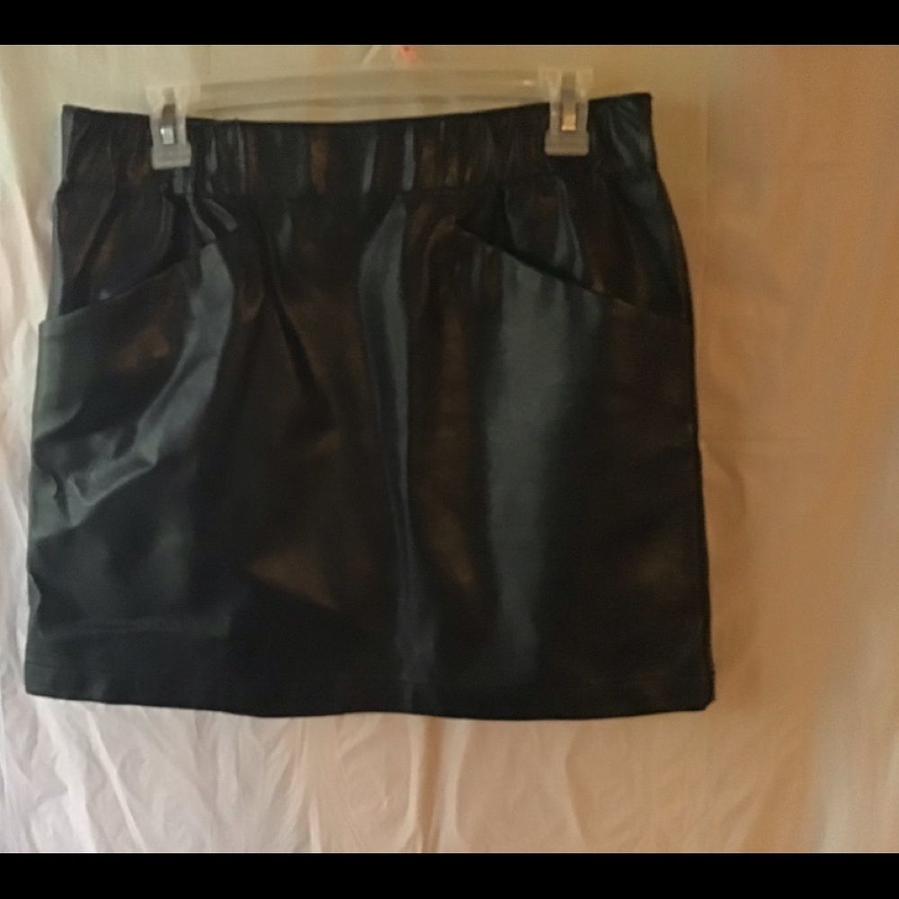 Women’s skirt